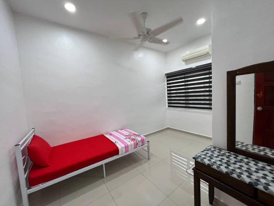 One'S Homestay Seri Manjung Exterior photo