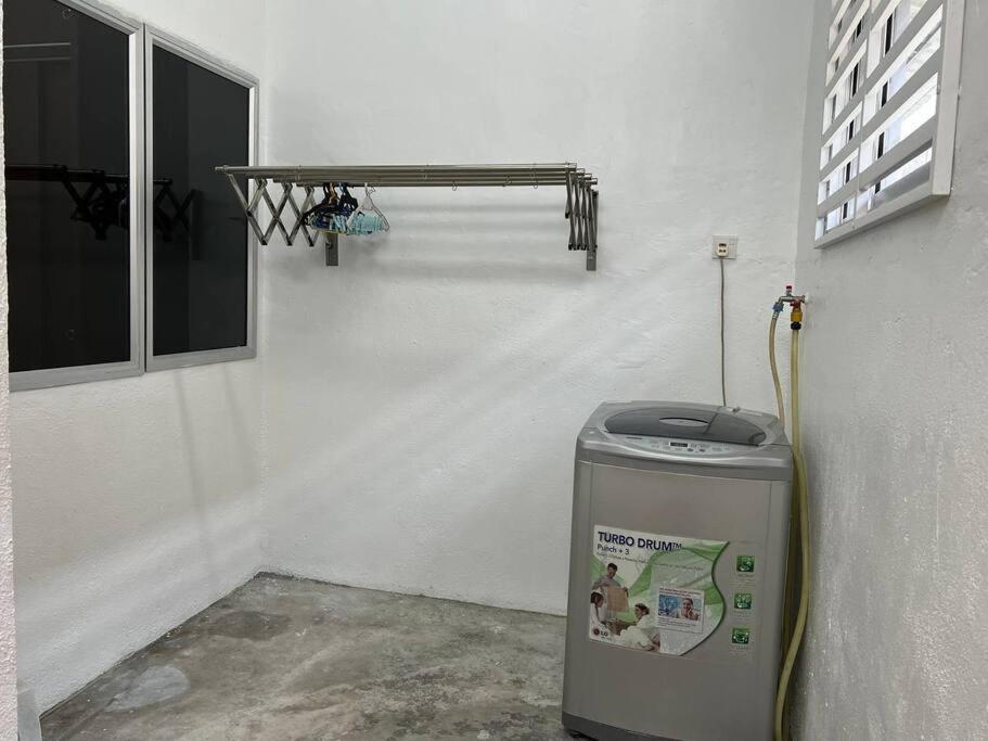 One'S Homestay Seri Manjung Exterior photo